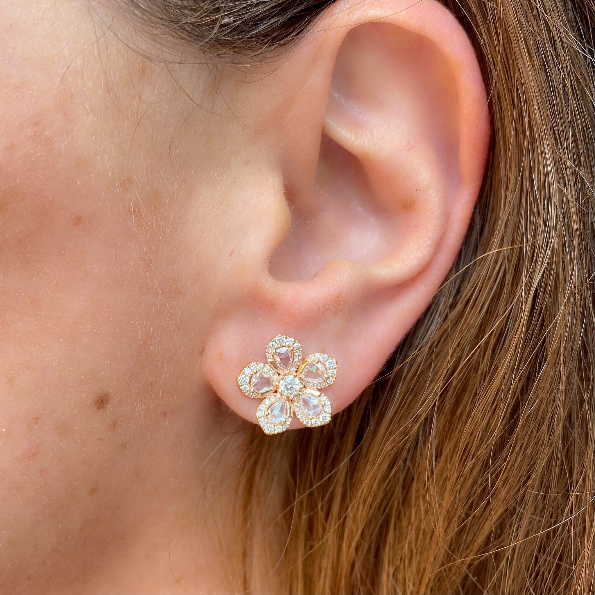 Golden Magnolia Earrings – Anabela Chan Joaillerie